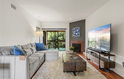 2001 E 21st St, Signal Hill, CA 90755