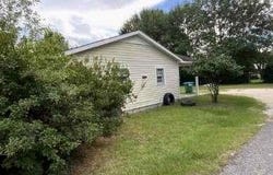 606 E Poplar St, Atmore, AL 36502