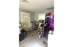 477 Bishop Street, Akron, OH 44307