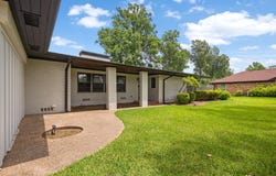1007 Lincoln Drive, Longview, TX 75604