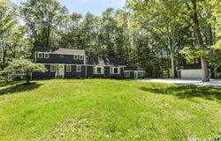 33 Old Stagecoach Road, Redding, CT 06896