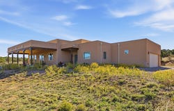 176 Principe De Paz, Santa Fe, NM 87508