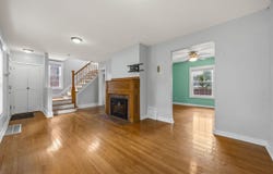 1960 2nd Ave SE, CedarRapids, IA 52403