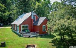 652 Bailey Dr, Chase City, VA 23924