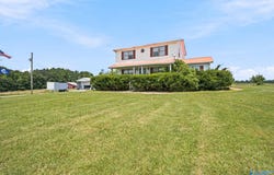 2083 County Road 66, Section, AL 35771