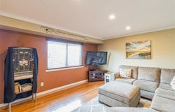 48 Pointe Cir S, Coram, NY 11727