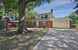 8901 W 98th Terrace, Overland Park, KS 66212