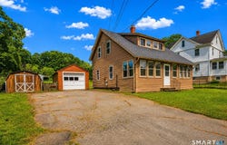 7 Maple Avenue, East Windsor, CT 06106