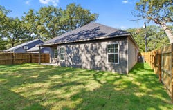 320 Double Bridge Road, Mabank, TX 75156