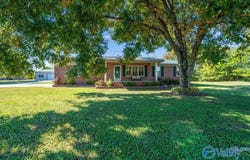 273 McPeters Road, Grant, AL 35747