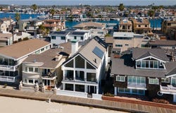5537 E Seaside Walk, Long Beach, CA 90803
