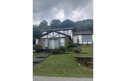 189 Park Drive, Loyall, KY 40854