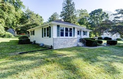 6 Whalehead Drive, Ledyard, CT 06335