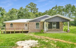 125 7th Avenue, Carriere, MS 39426
