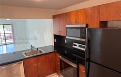20825 NE 8th Ct, Miami, FL 33179