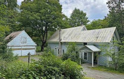 313 Dover Road, Newfane, VT 05345