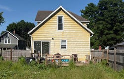 562 Prior Ave, Newark, OH 43055