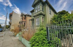 1014 Castro Street, Oakland, CA 94607
