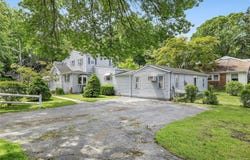 1 Beverly Road, Glen Cove, NY 11542