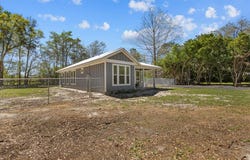 1108 SW 6th Ave, Trenton, FL 32693