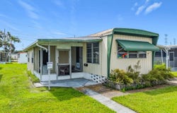 2580 Nursery Rd, Clearwater, FL 33764