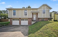 3707 E 114th Terrace, Kansas City, MO 64137