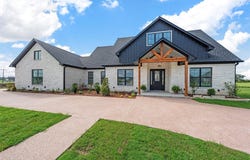 113 Water View Lane, Robinson, TX 76706