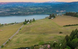 11 WESS Rd, Underwood, WA 98651