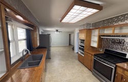1020 Walnut Street, Cabool, MO 65689