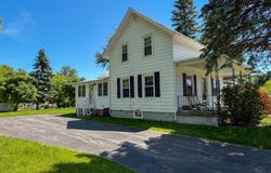 10 Spruce Street, Champlain, NY 12919