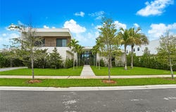 16629 BOTANIKO DR, Weston, FL 33326
