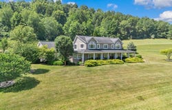 80 E Field Rd, Rockbridge Baths, VA 24473