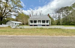 324 Centenary Street, Valley Grande, AL 36701