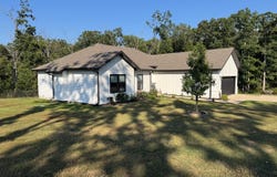 421 Ira Drive, Seymour, MO 65746