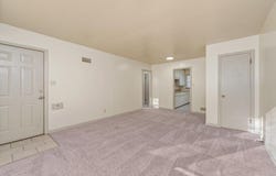 6124 E Harry St, Wichita, KS 67218