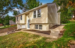 904 5th St, Baden, PA 15005