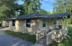 717 W Main ST, SANDERSVILLE, MS 39439