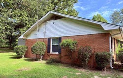 5500 Lakeshore Drive, Pine Bluff, AR 71603