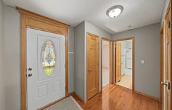 404 SW Springfield Drive, Ankeny, IA 50023