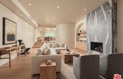 18 Voyage St, Marina Del Rey, CA 90292
