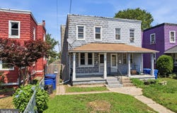 652 MANOR Road, BEVERLY, NJ 08010