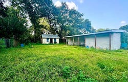 112 Creel Ln, Silsbee, TX 77656
