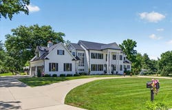 3033 Fallbrook Drive, St Louis, MO 63131