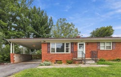 1195 Westmoreland Dr, Harrisonburg, VA 22801