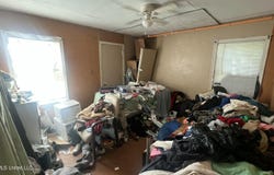 1914 Shady Lane Drive, Jackson, MS 39204