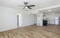 8929 ROBERT, El Paso, TX 79904