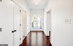9 AVIGNON, DEVON, PA 19333