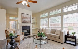 202 Chamblin Drive, Cedar Hill, TX 75104
