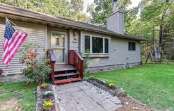 1742 LILAC DR, St Germain, WI 54558