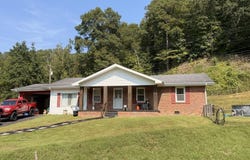 51 Annies Lane, Hager Hill, KY 41222